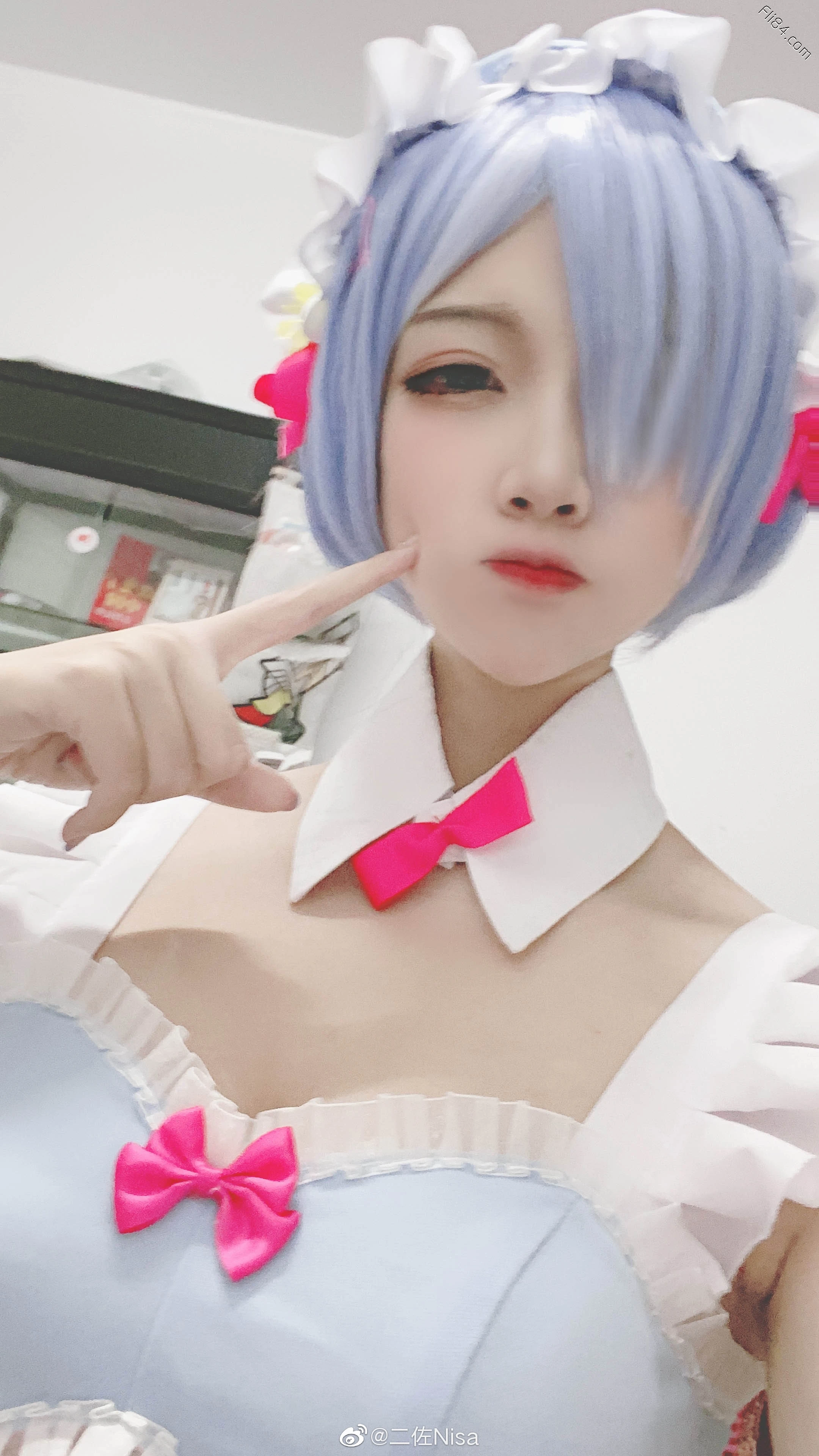 Coser“二佐Nisa”长相可爱喜欢尝试爆乳拍摄，喜欢解锁新造型！