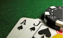 知道该在什么时候以什么样的方式去弃牌-博狗扑克 蜗牛扑克 德州扑克跟我学