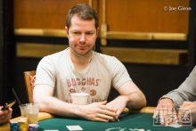 博狗扑克：JonathanLittle谈扑克：如何在深筹码时游戏最小暗三条-博狗扑克 蜗牛扑克 德州扑克跟我学