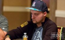 博狗扑克:Twitch教学时刻:对翻前加注者领先下注-博狗扑克 蜗牛扑克 德州扑克跟我学