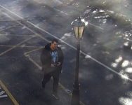 爱尔兰警方公布冰岛扑克玩家Jon Jonsson失踪前监控录像-博狗扑克 蜗牛扑克 德州扑克跟我学