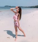 甜美长发美女玲儿 小鸟依人般娇躯令人一秒爱上-博狗扑克 蜗牛扑克 德州扑克跟我学