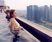 护校正妹透视衣玩电玩太犯规 cos蹦奶精灵被赞台北女神~-博狗扑克 蜗牛扑克 德州扑克跟我学