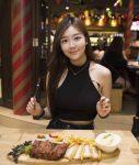 清新甜美正妹酒店阳台自拍 比基尼性感翘臀一览无余-博狗扑克 蜗牛扑克 德州扑克跟我学