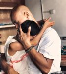 乐嘉教女严厉 罕见父女照令人泪目 曾把女儿送进少林寺!-博狗扑克 蜗牛扑克 德州扑克跟我学