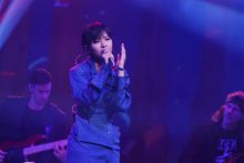 《我是唱作人》周笔畅贡献主打歌 新风格独特!-博狗扑克 蜗牛扑克 德州扑克跟我学