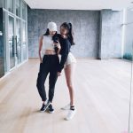 大长腿正妹Jowei Tng 性感翘臀诱惑人心-博狗扑克 蜗牛扑克 德州扑克跟我学