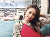 大马长发正妹Sylvia 甜美笑容令男人想恋爱-博狗扑克 蜗牛扑克 德州扑克跟我学