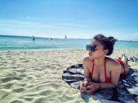 性感美食IG主邱诗容 比基尼秀34G雪乳照引发暴动-博狗扑克 蜗牛扑克 德州扑克跟我学