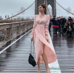 韩国九头身美女강혜연 白皙性感大长腿太撩人-博狗扑克 蜗牛扑克 德州扑克跟我学