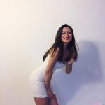 正妹Tessa标准东方脸令人赏心悦目 性感紧身短裙令人想犯规-博狗扑克 蜗牛扑克 德州扑克跟我学