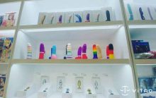 韩国三层楼高的情趣用品店 韩国情侣超级捧场-博狗扑克 蜗牛扑克 德州扑克跟我学