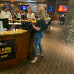 愤怒女子要求扑克锦标赛退款,谁知最终自投罗网-博狗扑克 蜗牛扑克 德州扑克跟我学