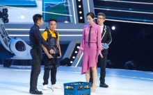 CCTV-1《机智过人》聚焦科技生活 韩雪亲自上台参加挑战-博狗扑克 蜗牛扑克 德州扑克跟我学