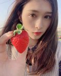 制服美女羽洁 性感深V美乳俘获男人心-博狗扑克 蜗牛扑克 德州扑克跟我学