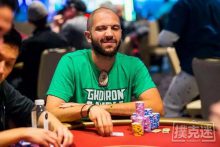 博狗扑克:AK翻前4bet,被暗三条淘汰出局-博狗扑克 蜗牛扑克 德州扑克跟我学