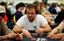 5次被Bad Beat的霉运，即使是德州扑克顶级牌手也躲不过啊（2）-博狗扑克 蜗牛扑克 德州扑克跟我学