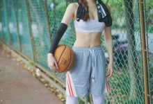 【蜗牛扑克】鞭子打肿花唇*最刺激的一次性经验-博狗扑克 蜗牛扑克 德州扑克跟我学