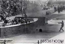 埃及总统萨达特阅兵式上遇刺身亡-博狗扑克 蜗牛扑克 德州扑克跟我学