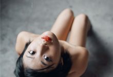 【蜗牛扑克】虐孕从怀孕就开始虐_抱到阳台上做-博狗扑克 蜗牛扑克 德州扑克跟我学