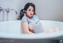 博狗扑克：36H嫩模李毓芬“野裸上空”下水！粉红三角包不住“水嫩蜜桃”让人看了鼻血狂流！-博狗扑克 蜗牛扑克 德州扑克跟我学