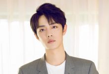 《我们的歌》肖战的衣服扎手，与那英握手时这个反应很暖心-博狗扑克 蜗牛扑克 德州扑克跟我学