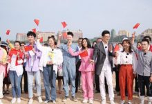 《群演公社》真人秀节目拍摄杀青 “我要闪”献礼新中国70年华诞-博狗扑克 蜗牛扑克 德州扑克跟我学