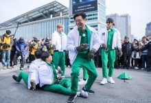 极限男人帮化身网络主播 王迅再成“蜘蛛人”挑战高空直播-博狗扑克 蜗牛扑克 德州扑克跟我学