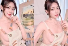 巨乳小畫家「謝立琪 Kiki」只穿裸體圍裙作畫 側面一看飽滿形狀洩出-博狗扑克 蜗牛扑克 德州扑克跟我学