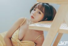 大眼甜心「倩倩」的午茶時光!小洋裝挺「渾圓美乳」令人食指大動!-博狗扑克 蜗牛扑克 德州扑克跟我学