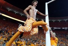 迈博体育 混乱就在这里-博狗扑克 蜗牛扑克 德州扑克跟我学