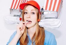 懶人界的救星!超懶少女發明了自動洗頭神器?!-博狗扑克 蜗牛扑克 德州扑克跟我学