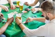 【EV扑克】喝酒的时候还能这么玩德州扑克？真涨姿势呀！-博狗扑克 蜗牛扑克 德州扑克跟我学