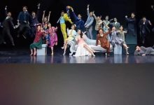 48岁于震曝全家福，小13岁老婆貌美似少女，仨娃如复制粘贴神似爸-博狗扑克 蜗牛扑克 德州扑克跟我学