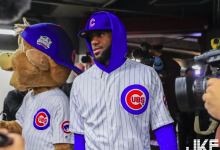 願賭服輸！詹皇穿小熊球衣蒞臨 韋德笑到爽歪-博狗扑克 蜗牛扑克 德州扑克跟我学