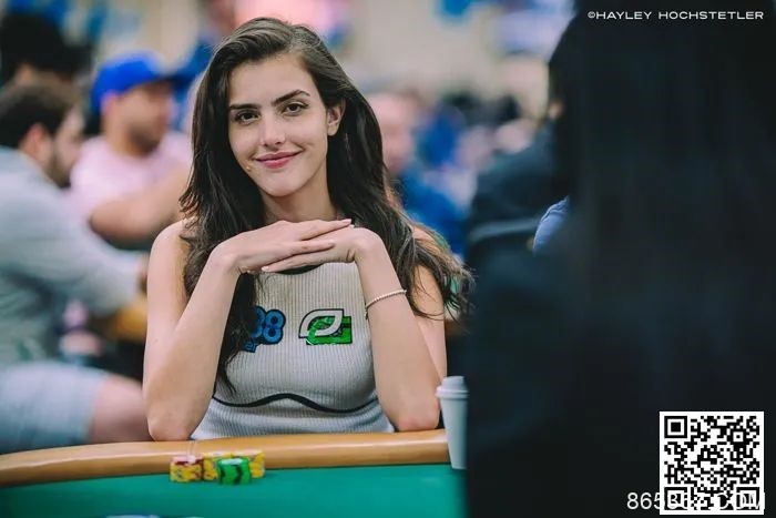 【EV扑克】话题 | Alexandra Botez希望WSOP主赛事直播免费，你同意吗？