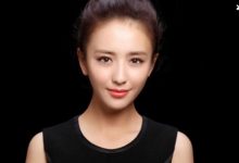 【EV扑克】佟丽娅微博晒新剧剧照，首演女机长搭档是实力男星-博狗扑克 蜗牛扑克 德州扑克跟我学