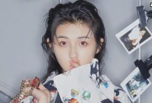 【EV扑克】张子枫细心照顾小狗，是一个合格的铲屎官惹人喜爱-博狗扑克 蜗牛扑克 德州扑克跟我学