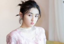 【EV扑克】一身中性衣服的张子枫，这样穿真的有点酷-博狗扑克 蜗牛扑克 德州扑克跟我学