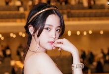 【EV扑克】欧阳娜娜洛杉矶游玩,私服又甜又酷少女力十足呀!-博狗扑克 蜗牛扑克 德州扑克跟我学