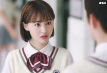 【EV扑克】郑爽坐台阶自拍,小仙女被偶遇神情自然可爱-博狗扑克 蜗牛扑克 德州扑克跟我学