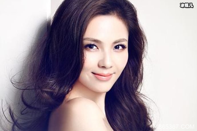刘涛晒儿女手写对联，语气充满骄傲