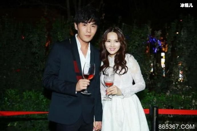 秦昊夫妇节目中争吵，伊能静哭诉为钱奔波秦昊却称演悲情戏