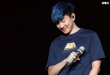 【EV扑克】林俊杰带着母亲参加《周游记》，与周杰伦演唱歌曲-博狗扑克 蜗牛扑克 德州扑克跟我学