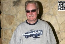 【EV扑克】世界第一携五大金手链得主，祝大家新年快乐！AApoker “天下无贼”，开启扑克新纪元！-博狗扑克 蜗牛扑克 德州扑克跟我学