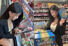 逛超市驚見「低胸巨乳正妹」購物中！「雪白雙球」都快彈出來啦-博狗扑克 蜗牛扑克 德州扑克跟我学