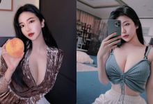 手拿蜜桃的「豐滿美乳正妹」，「大顆車頭燈」有夠誘惑！-博狗扑克 蜗牛扑克 德州扑克跟我学