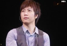 【EV扑克】阿信与他助理关系! 阿信与女助理是恋人?-博狗扑克 蜗牛扑克 德州扑克跟我学