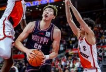 大发体育-周琦晒身穿广东球衣手办 加盟北京首钢属谣传,大发助力你的致富之路!-博狗扑克 蜗牛扑克 德州扑克跟我学