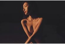 突破黑暗的裸體寫真！強國攝影師「黑卡露」用一支燈就拍出絕美胴體曲線的神祕感-博狗扑克 蜗牛扑克 德州扑克跟我学